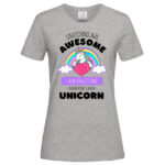 дамска тениска с щампа unicorns are awesome