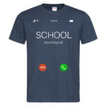 мъжка тениска с надпис school is calling